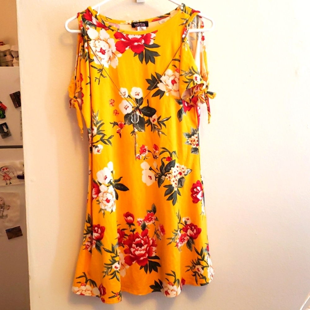 Yellow Floral Dress Size Large
